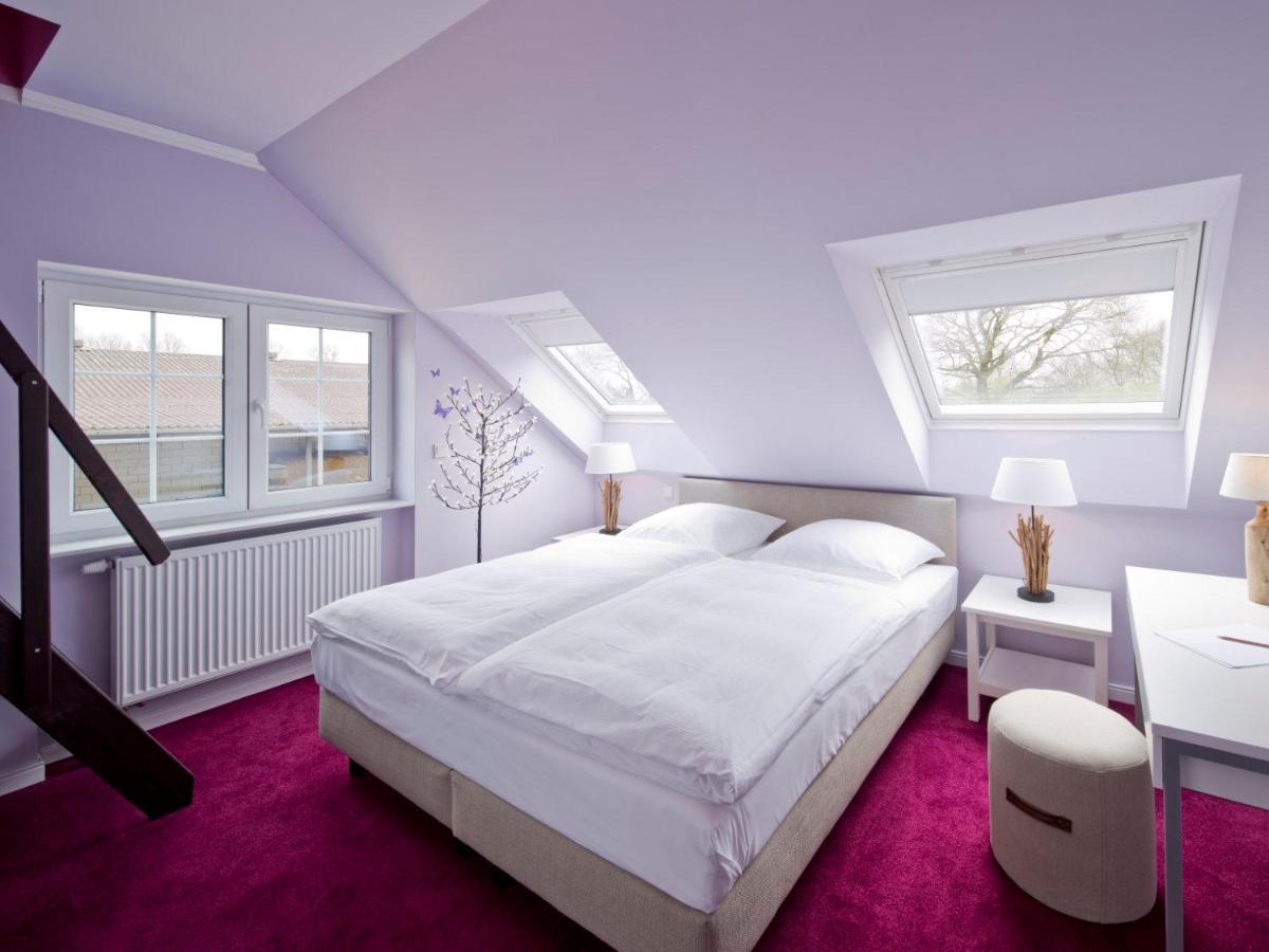 Schloss Hertefeld & Hertefeldhof 4* Weeze