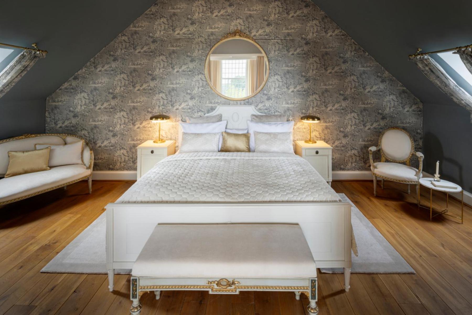 Hotel Schloss Hertefeld & Hertefeldhof Weeze